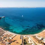 Epic Blue Mykonos فندق 5*
