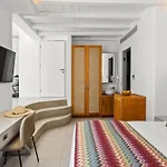 Epic Blue Mykonos فندق Houlakia (Mykonos)
